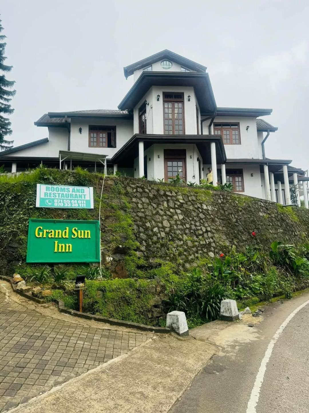 Hotel Grand Sun Inn นูวาราเอลิยา ภายนอก รูปภาพ