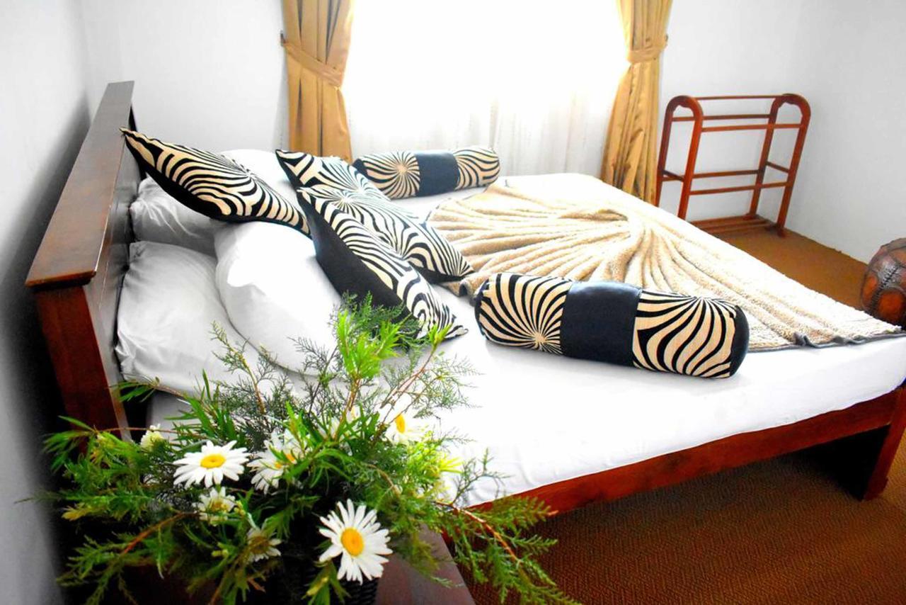Hotel Grand Sun Inn นูวาราเอลิยา ภายนอก รูปภาพ